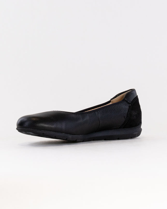Ara Sarah Ballet Flat (Women's) - Black