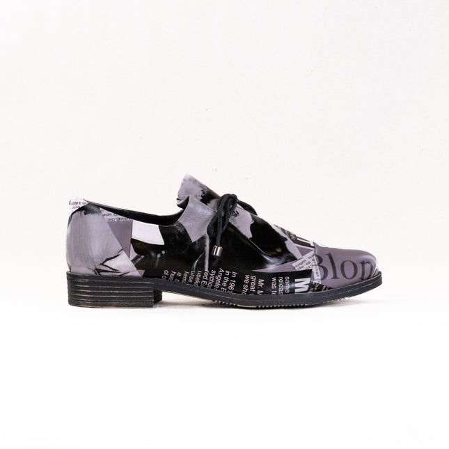 Django & Juliette Kotty (Women's) - News Print Leather