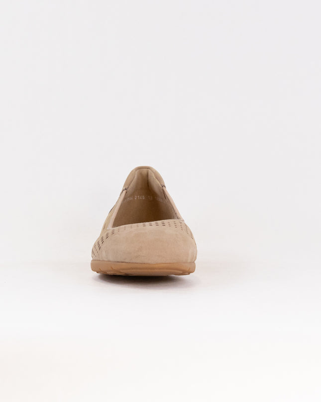 Ara Sarah Perf Ballet Flat (Women's) - Sand Nubuck