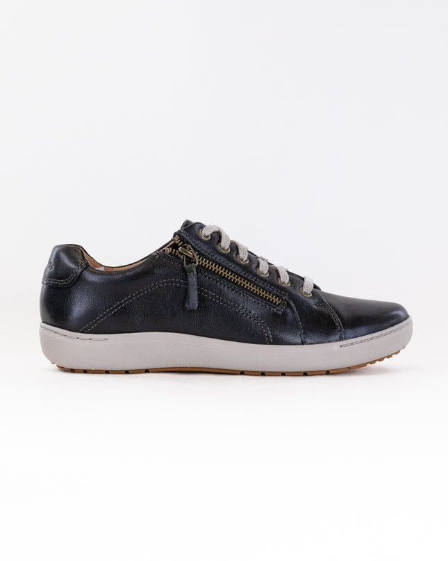 Clarks Nalle Lace (Women's) - Black Leather