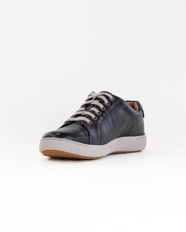 Clarks Nalle Lace (Women's) - Black Leather