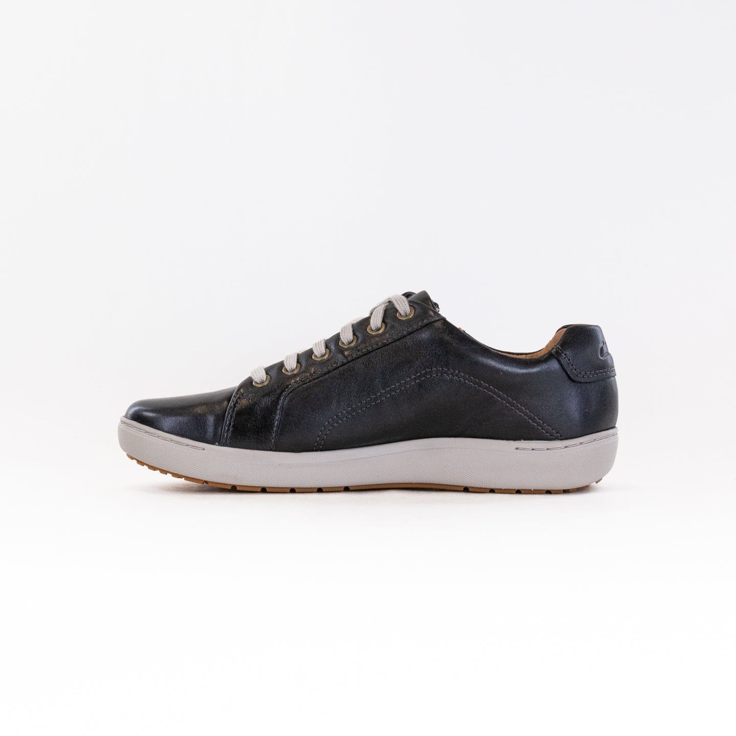 Clarks Nalle Lace (Women's) - Black Leather