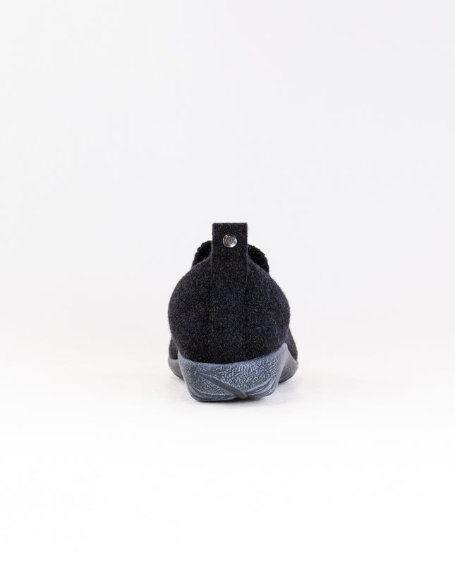 Naot Nuku (Women's) - Black Knit W/ Gray