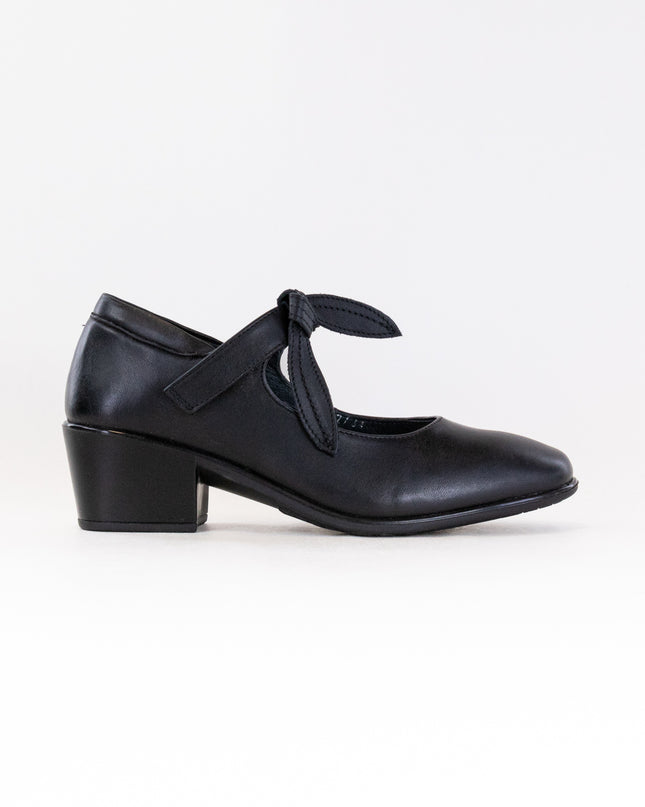 Naot Nobility (Women's) - Black jet Leather