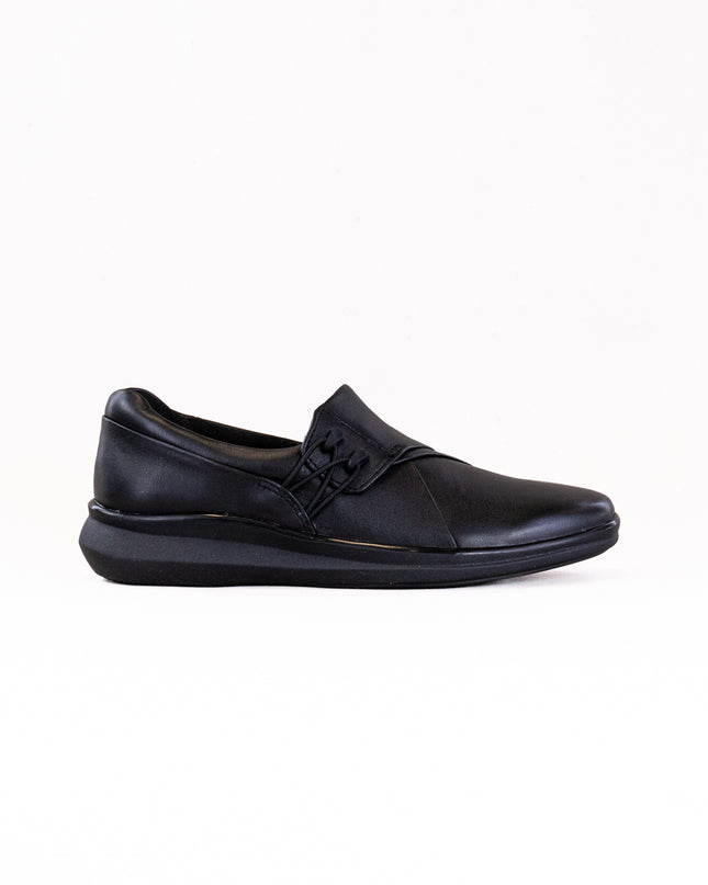 Clarks Lynell Slip (Women's) - Black Leather