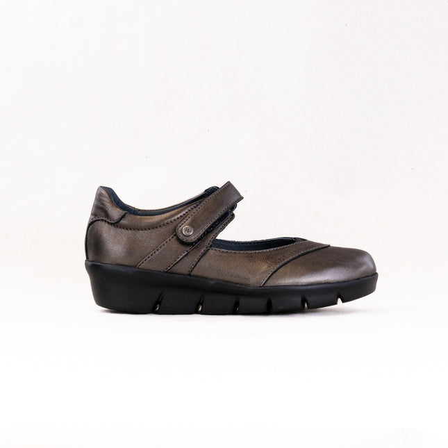 Wolky Lomita (Women's) - Smooth Leather Inox