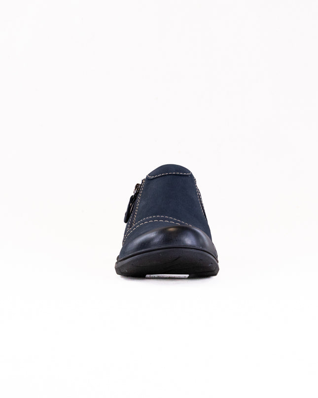 Clarks Carleigh Ray (Women's) - Navy Nubuck