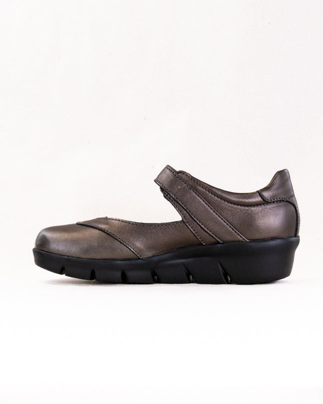 Wolky Lomita (Women's) - Smooth Leather Inox