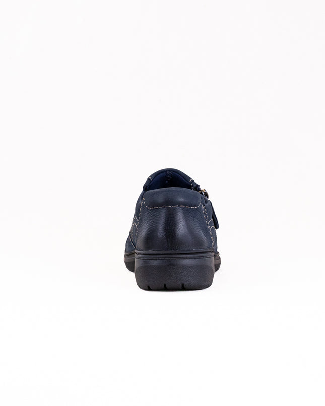 Clarks Carleigh Ray (Women's) - Navy Nubuck