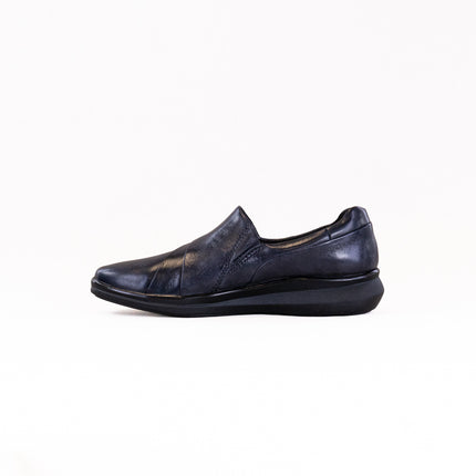 Clarks Lynell Slip (Women's) - Navy Leather