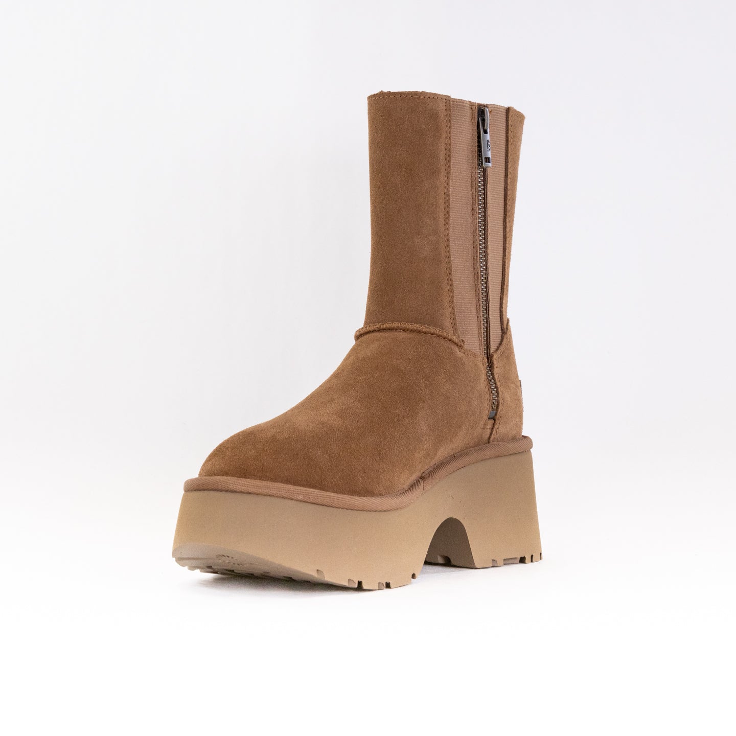 Ugg Classic Twin Seam New Heights (Women's) - Chestnut