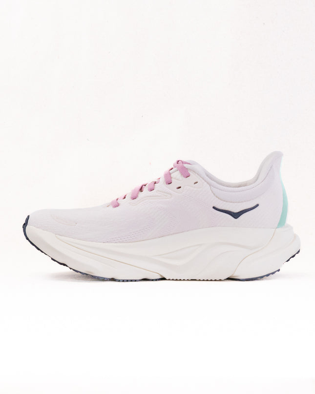 Hoka Arahi 8 (Women's) - Rose Cream / Alabaster