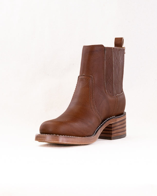 FRYE Campus Chelsea (Women's) - Saddle