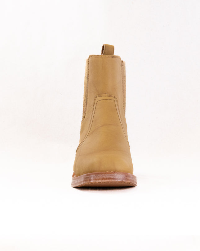 FRYE Campus Chelsea (Women's) - Banana