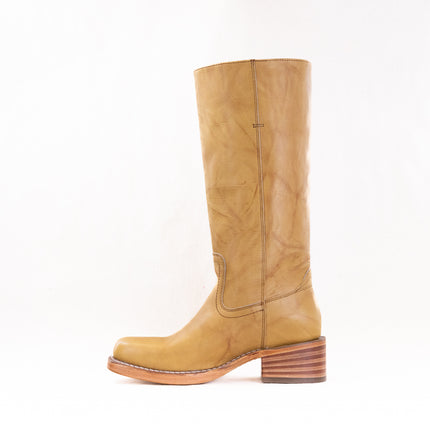 FRYE Campus 14L (Women's) - Banana
