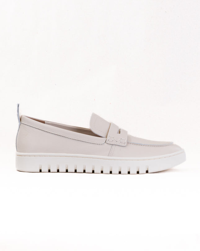 Vionic Uptown Loafer (Women's) - White Creme Leather