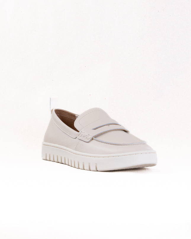 Vionic Uptown Loafer (Women's) - White Creme Leather