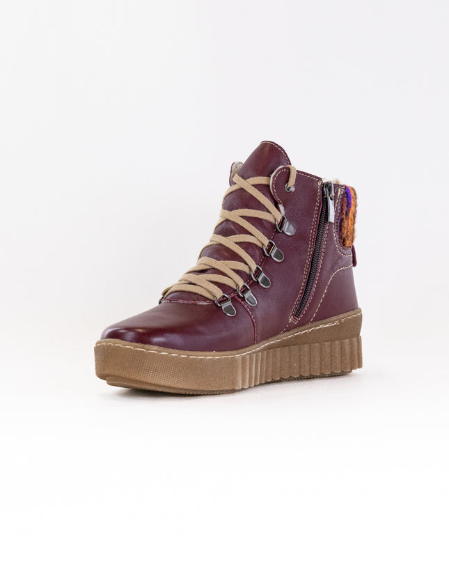 V-Italia 748 (Women's) - Bordo