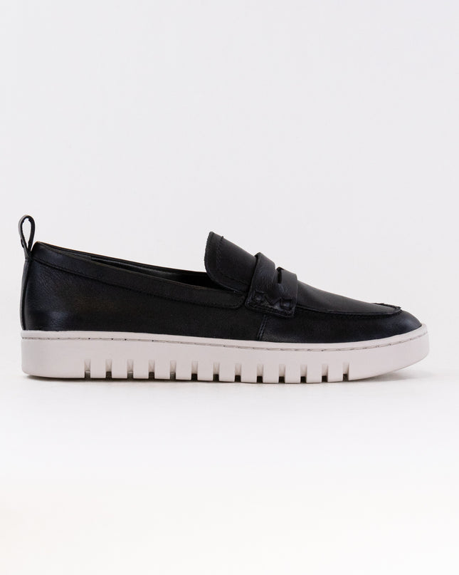 Vionic Uptown Loafer (Women's) - Black Leather