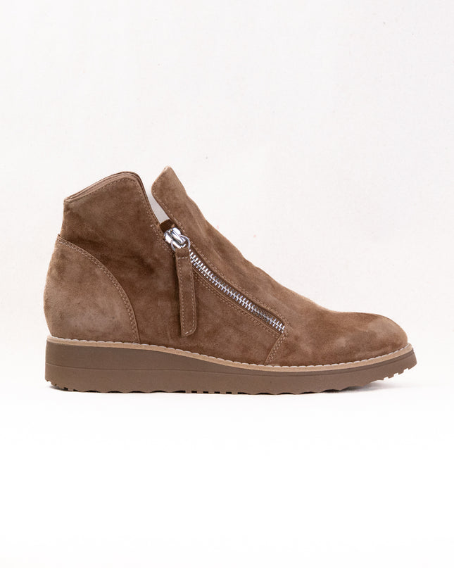 Django & Juliette Ohmy (Women's) - Chocolate Suede