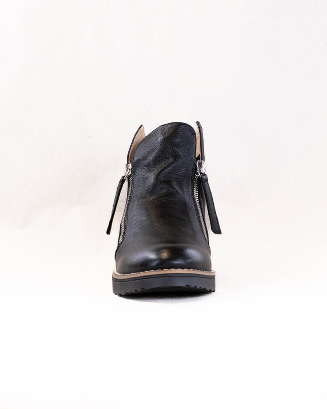Django & Juliette Ohmy (Women's) - Black Leather
