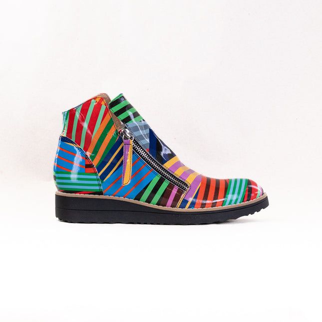 Django & Juliette Ohmy (Women's) - Black Stripe Multi Patent