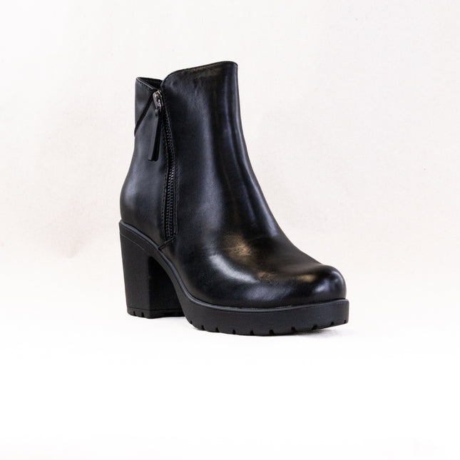 Spring Step Dealey (Women's) - Black