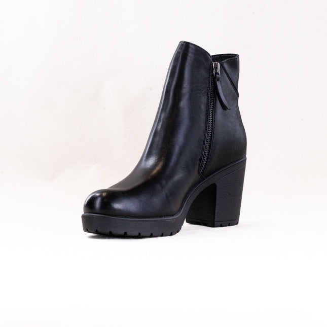 Spring Step Dealey (Women's) - Black