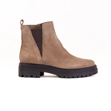Vionic Georgina (Women's) - Desert Sand Suede