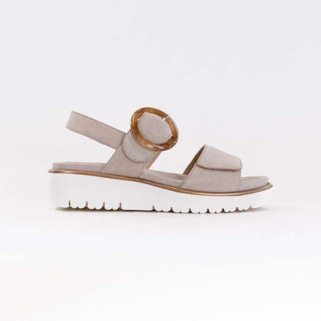 Ara Bridgeport Sandal (Women's) - Sand Kid Suede