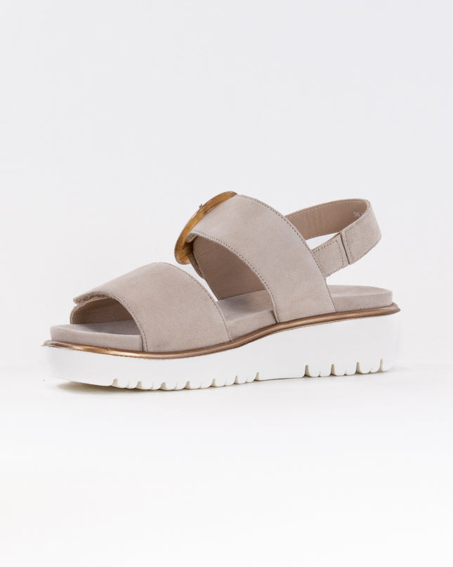 Ara Bridgeport Sandal (Women's) - Sand Kid Suede
