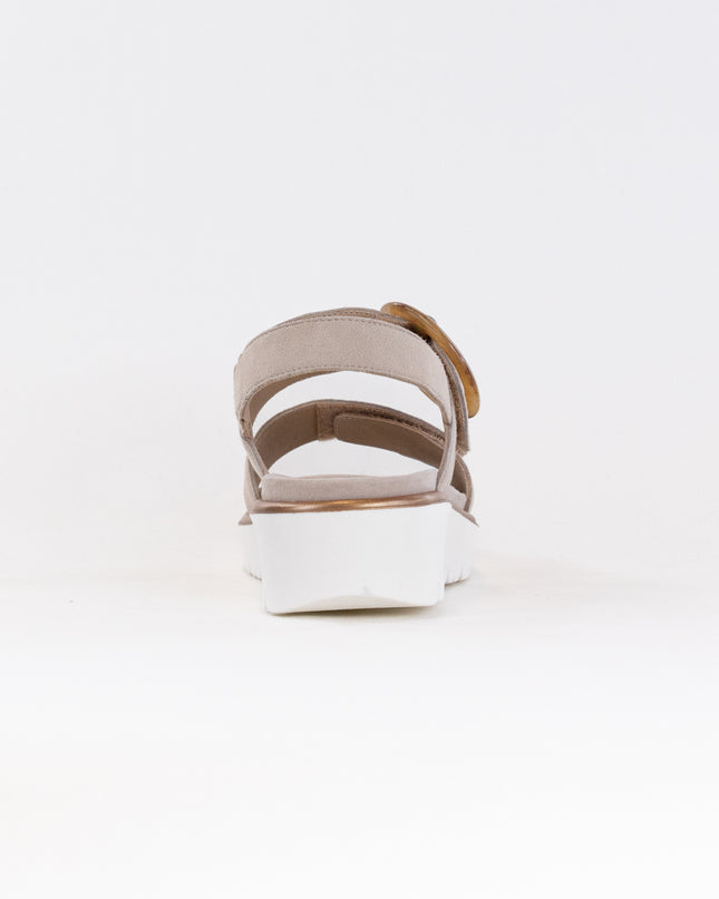 Ara Bridgeport Sandal (Women's) - Sand Kid Suede