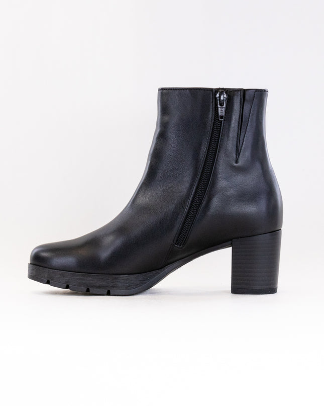 Gabor 52.071.57 Boot (Women's) - Black Leather