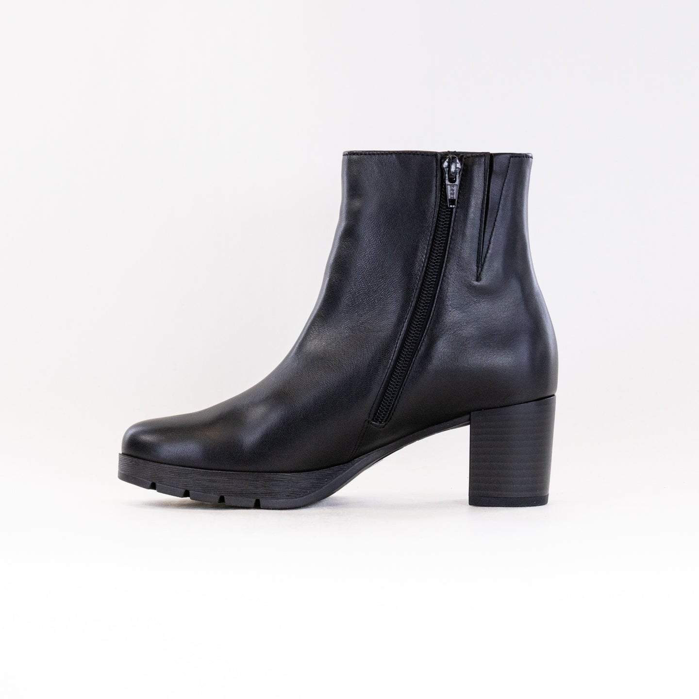 Gabor 52.071.57 Boot (Women's) - Black Leather