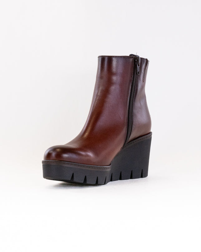 Gabor 54.780.24 (Women's) - Brown Leather