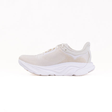 Hoka Arahi 9 (Women's) - Alabaster/Oat Milk