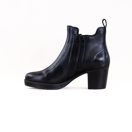 Josef Seibel Gloria 04 (Women's) - Black Leather