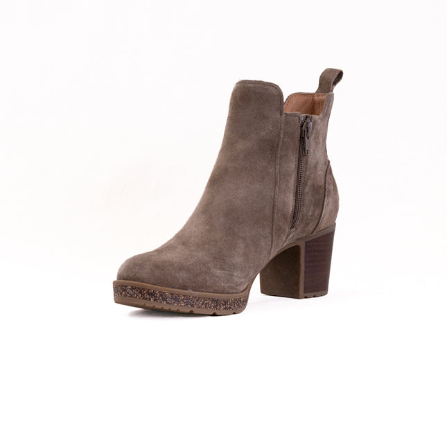 Josef Seibel Gloria 04 (Women's) - Taupe Suede