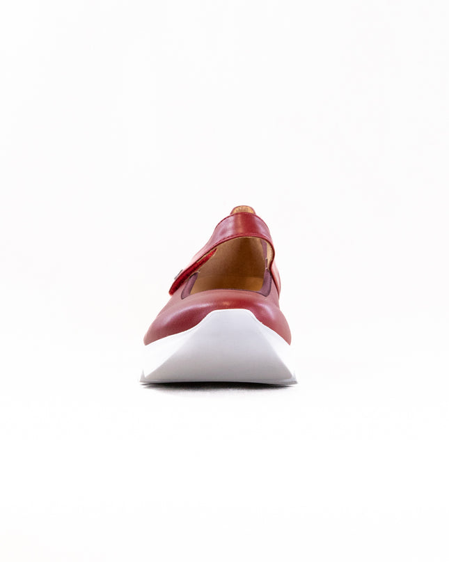 Wolky Snary Jane (Women's) - Oxblood Stretch