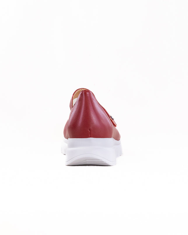 Wolky Snary Jane (Women's) - Oxblood Stretch