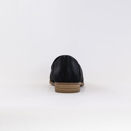 Clarks Pure Belle (Women's) - Black Leather