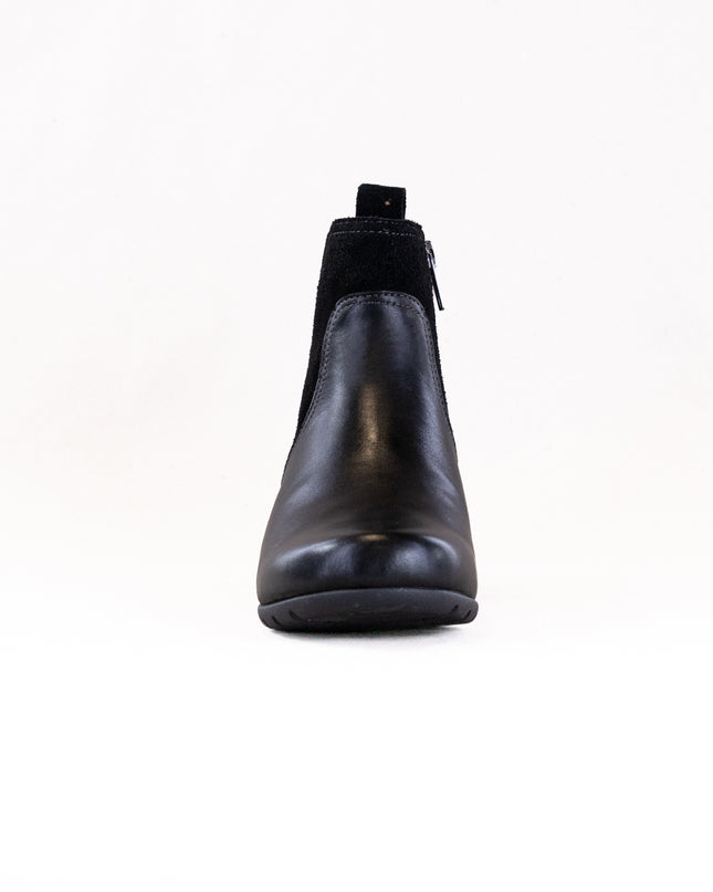 Taos Edition (Women's) - Black/Black Suede