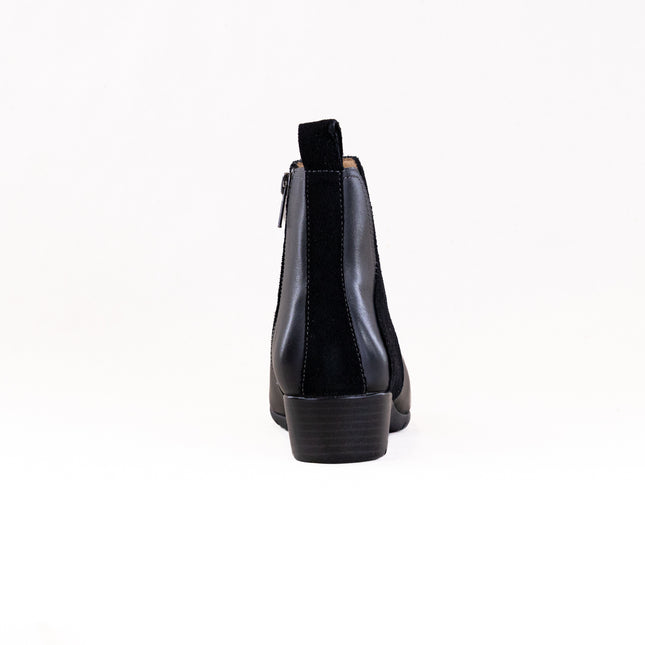 Taos Edition (Women's) - Black/Black Suede