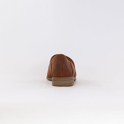 Clarks Pure Belle (Women's) - Dark Tan