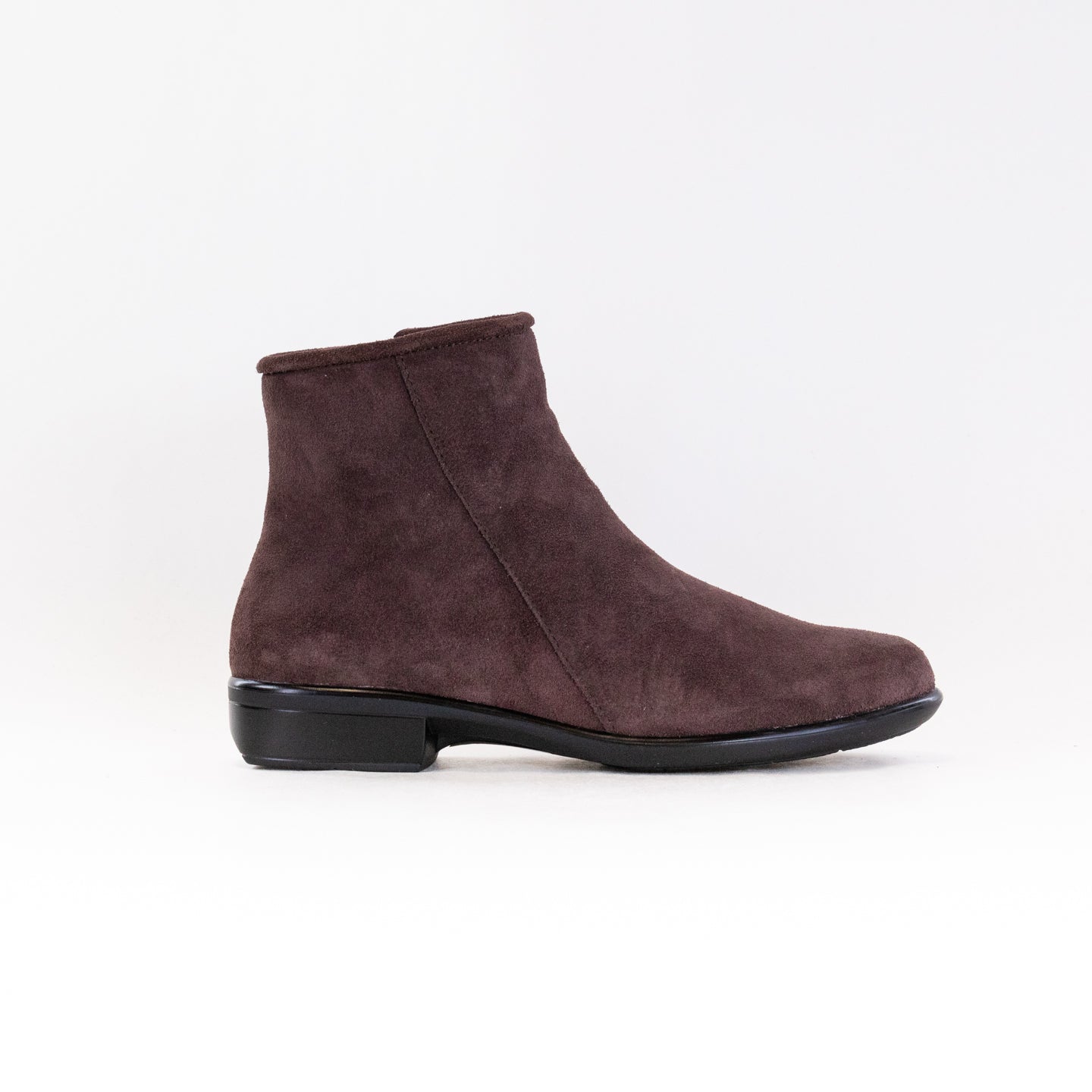 Naot Norther (Women's) - Cordovan Soft Suede