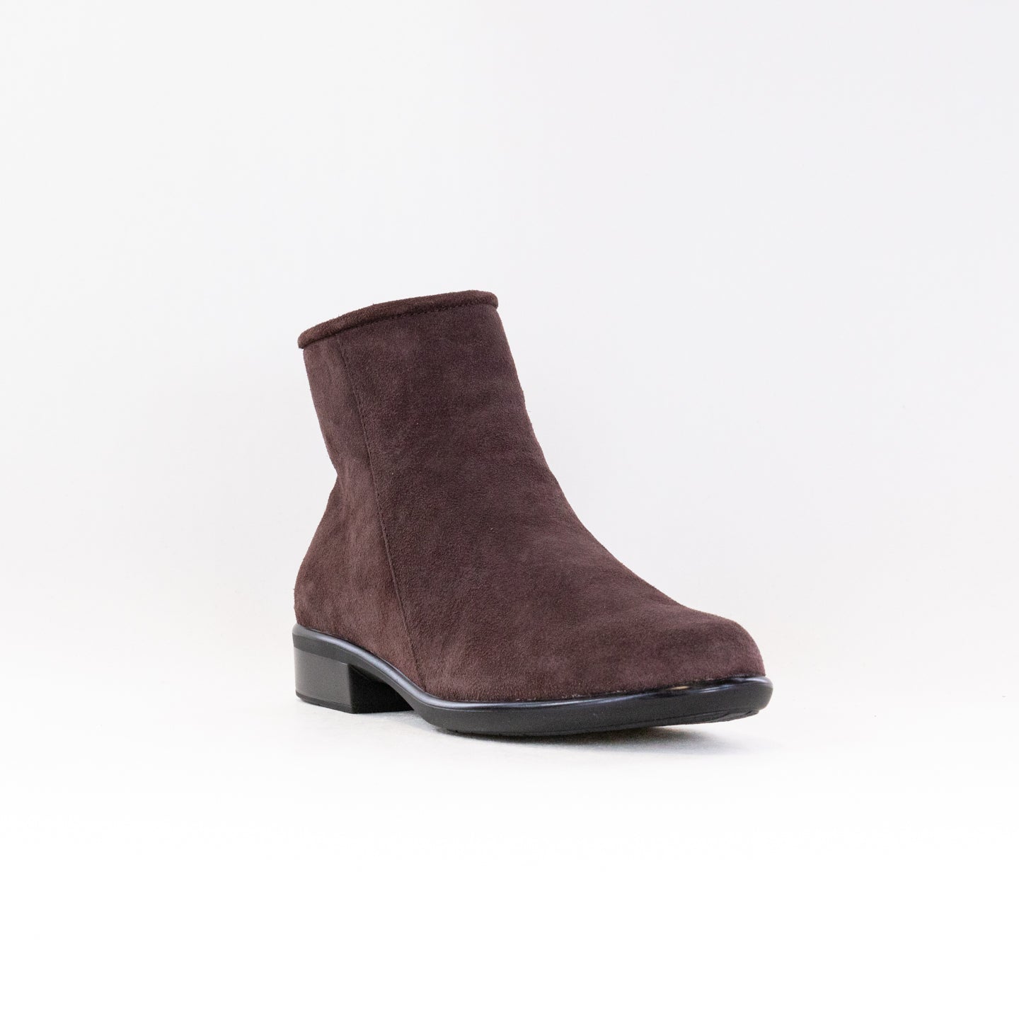 Naot Norther (Women's) - Cordovan Soft Suede