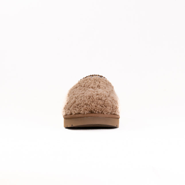 UGG Tasman Maxi Curly (Women's) - Chestnut