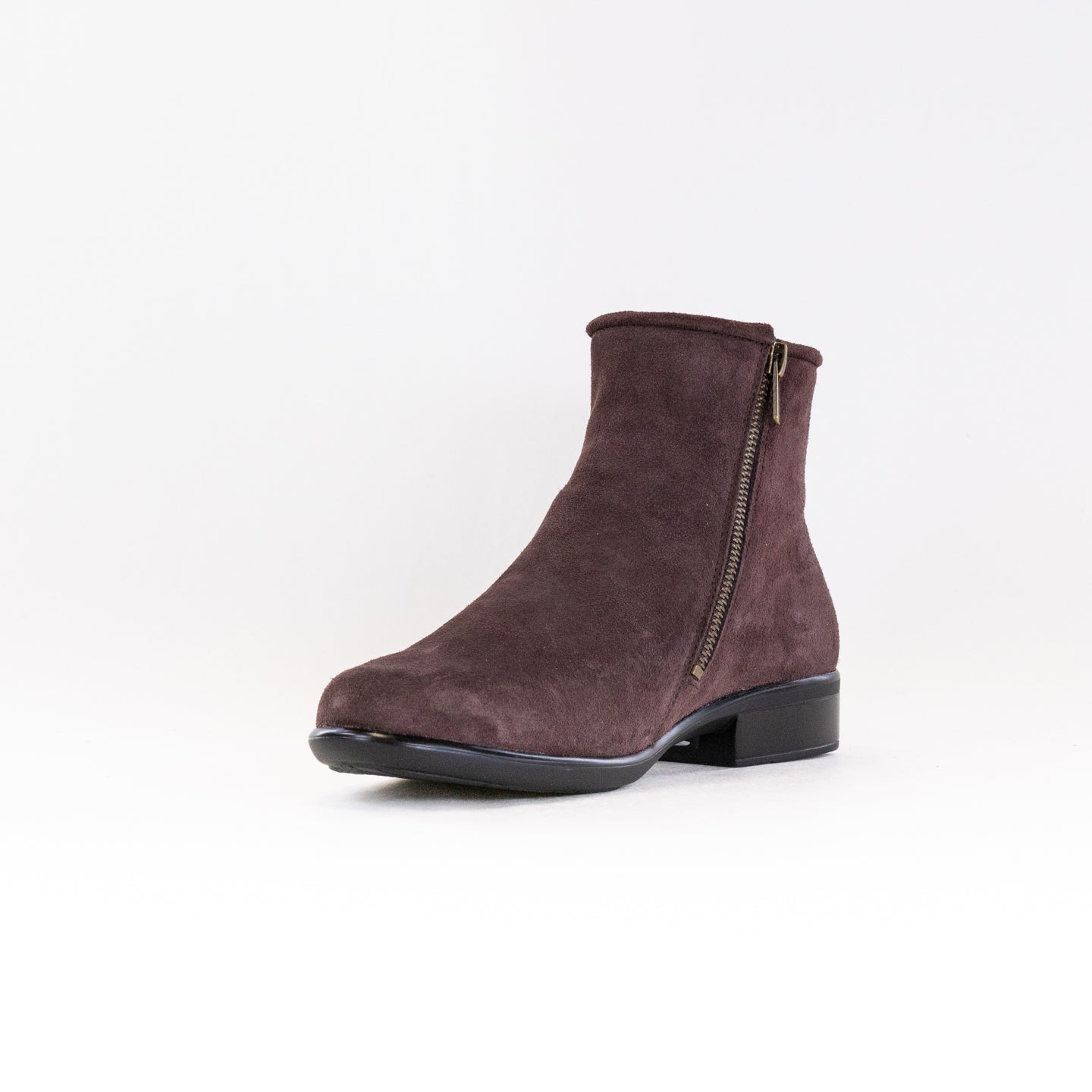 Naot Norther (Women's) - Cordovan Soft Suede