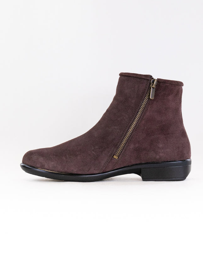 Naot Norther (Women's) - Cordovan Soft Suede