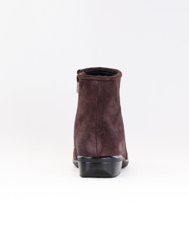 Naot Norther (Women's) - Cordovan Soft Suede